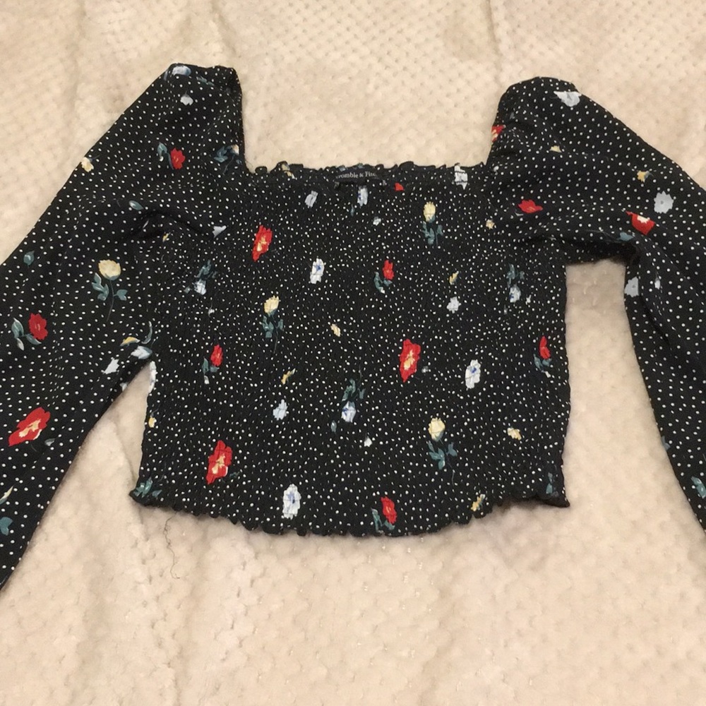 Abercrombie & Fitch top